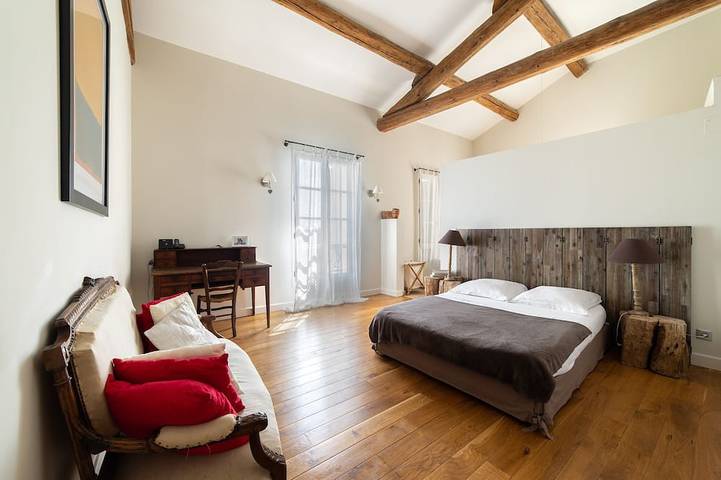 Location de vacances pour 12 personnes, avec balcon et jardin à Campagnan - 2