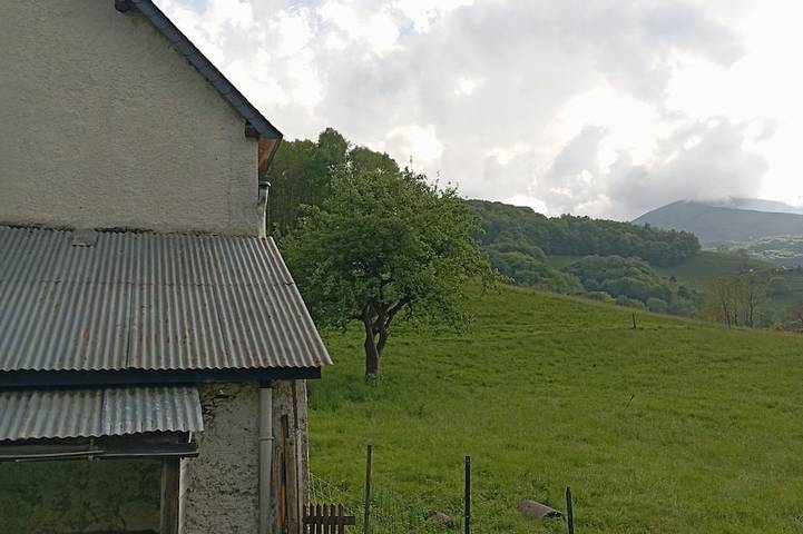 Ganze Wohnung, Duplex apartment for 8 to 10 people with garden in Campan, Französische Pyrenäen
