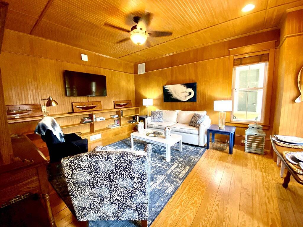 Bed And Breakfast for 2 Guests in Roanoke Island, Outer Banks