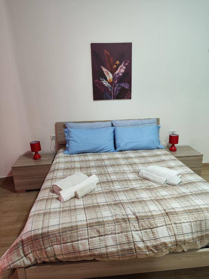 Gîte pour 6 personnes, avec vue ainsi que jardin et balcon à Novare - 4