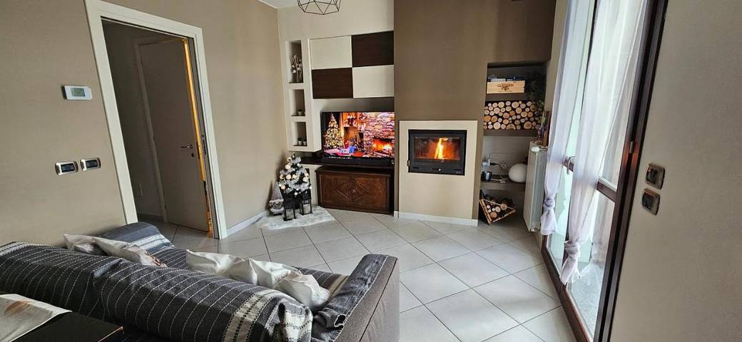 Gîte pour 4 personnes, avec vue ainsi que jardin et piscine à Tavullia - 3