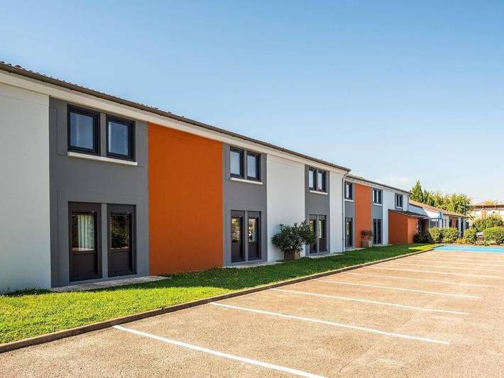 Hôtel pour 3 personnes, avec jardin et terrasse à Limas - 2