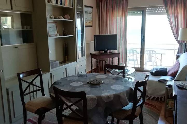 Apartamento entero, Vista completa al mar !! Apartamento tipo F2 con garaje !! in Paramé, Saint-Malo