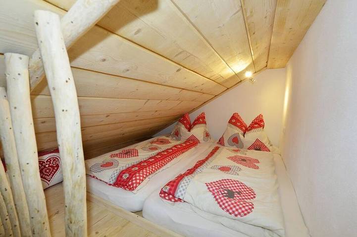 Hubmoarhütte - Ferienhaus Hubmoarhütte in Sankt Marein bei Neumarkt, Lavanttaler Alpen