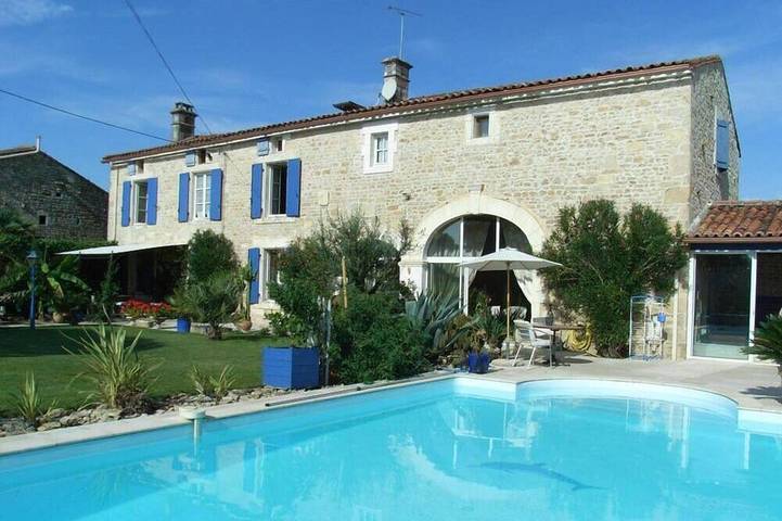 Maison de vacances pour 9 personnes, avec jardin et terrasse, animaux acceptés