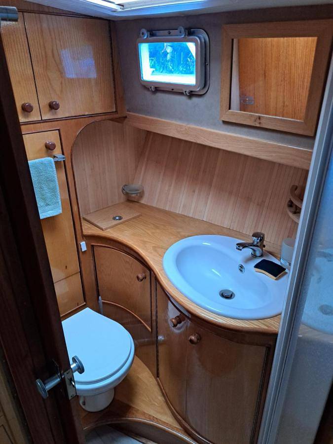 Bateau pour 6 personnes, avec Vue à Dieupentale - 2