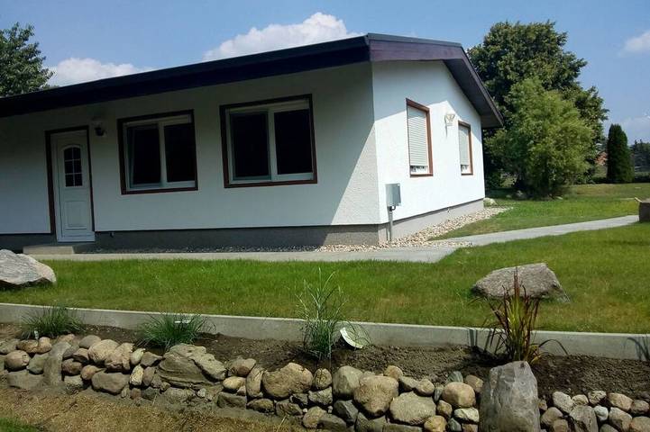 Ferienhaus für 4 Personen, mit Garten, mit Haustier in Barkhagen