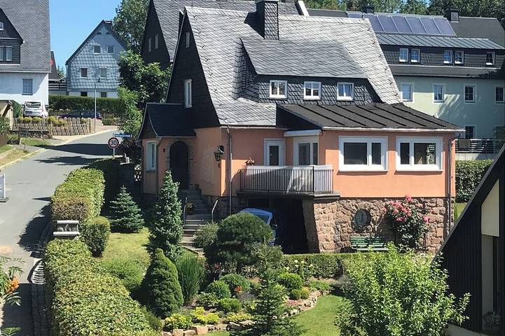 Ferienhaus für 8 Personen, mit Balkon