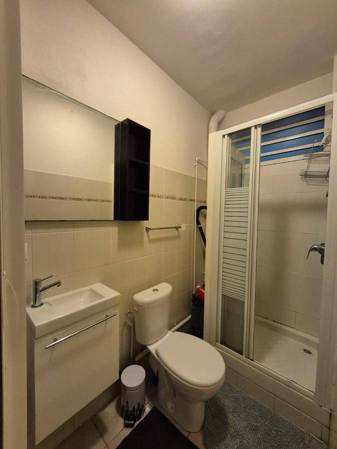 Maison d’hôte pour 3 personnes, avec jardin et vue ainsi que terrasse et piscine à Le Gosier - 4