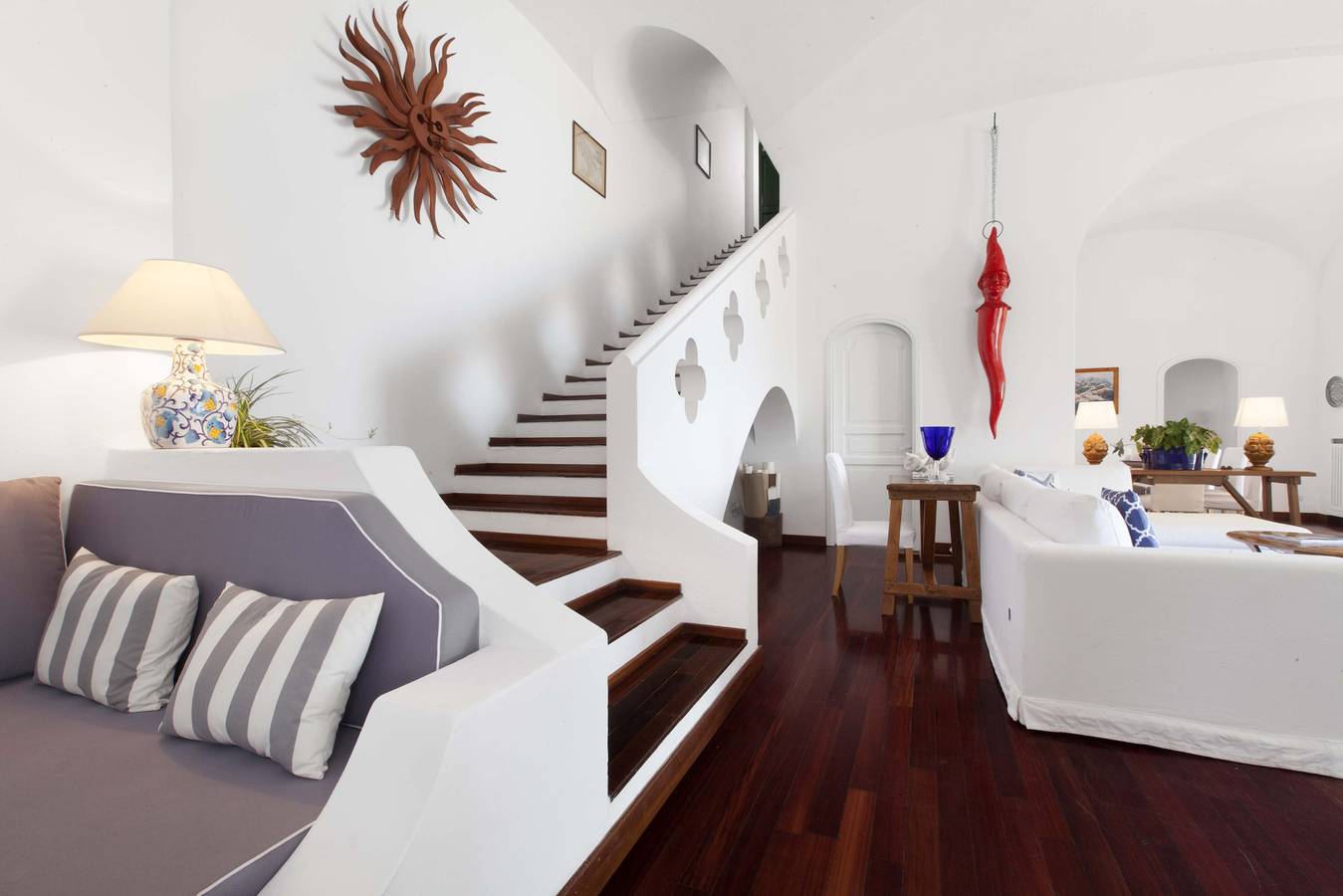 Amore Rentals - Villa Lo Scoglio con Accesso Diretto al Mare e Giardino in Costiera amalfitana