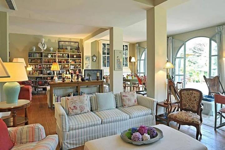 Villa in Marina Di Bibbona with 6 bedrooms sleeps 12 in Marina di Bibbona, Etruscan Coast