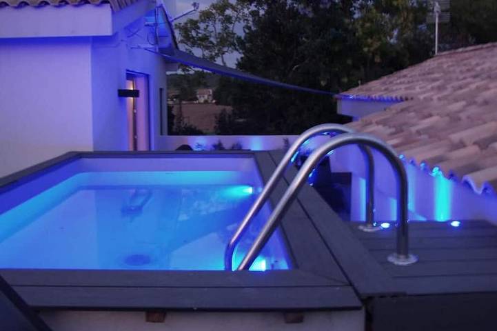 Location de vacances pour 4 personnes, avec Terrasse à Boissières