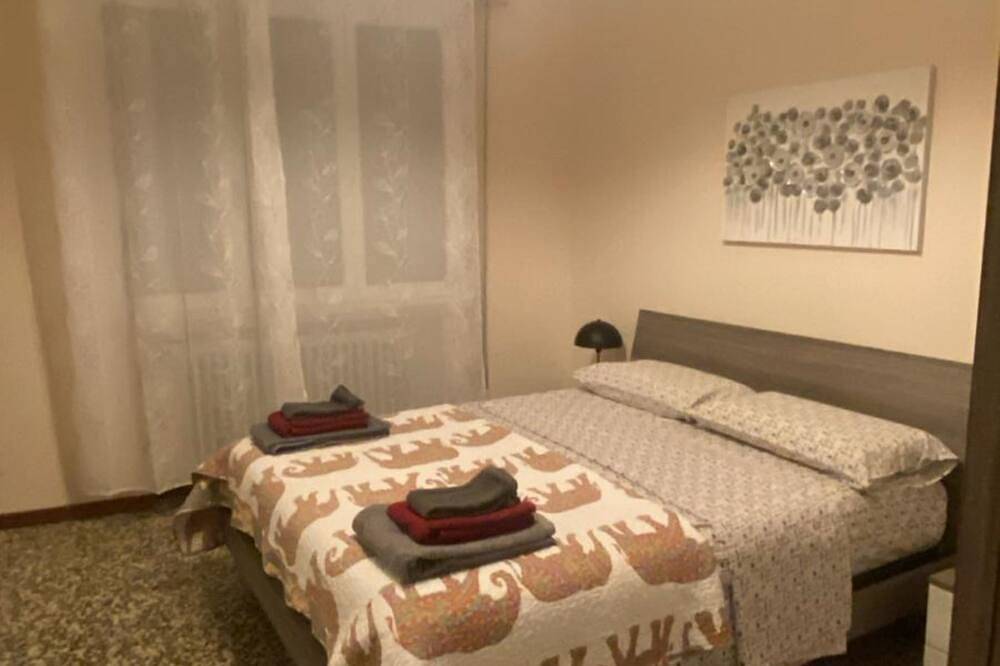 Ganze Wohnung, Mantova sweet home 2-bedroom apartment in phenomenal Mantova with Ac, Wifi in Mantua, Mantua Provinz