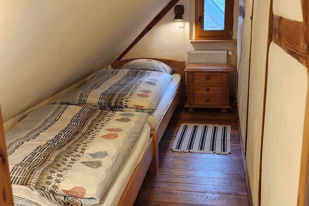 Apartamento entero, Gabled apartment in the Großmenow forester's lodge in Steinförde, Fürstenberg/Havel