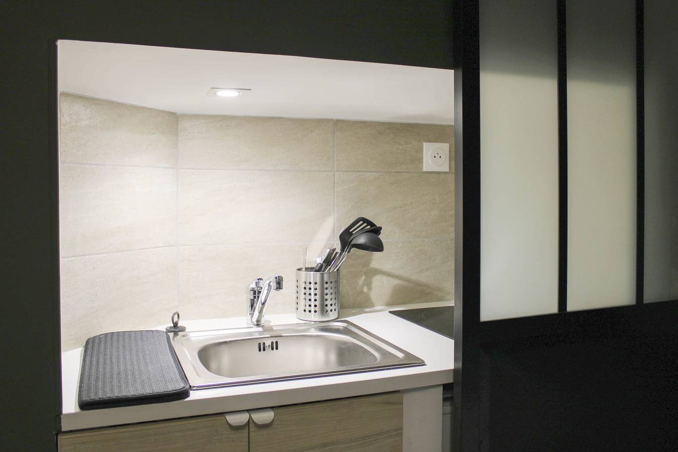 Ganzes Studio, Studio 2 steps from the Musée Grévin in Paris, Ile de France