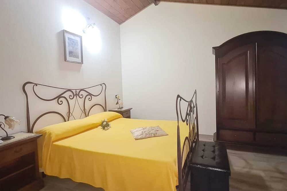 Camera matrimoniale 1 con ingresso indipendente in Cariati, Golfo di Taranto