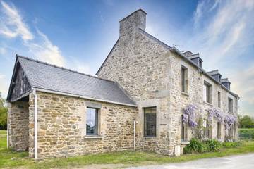 Gîte pour 7 personnes, avec jardin à Saint-Pôtan