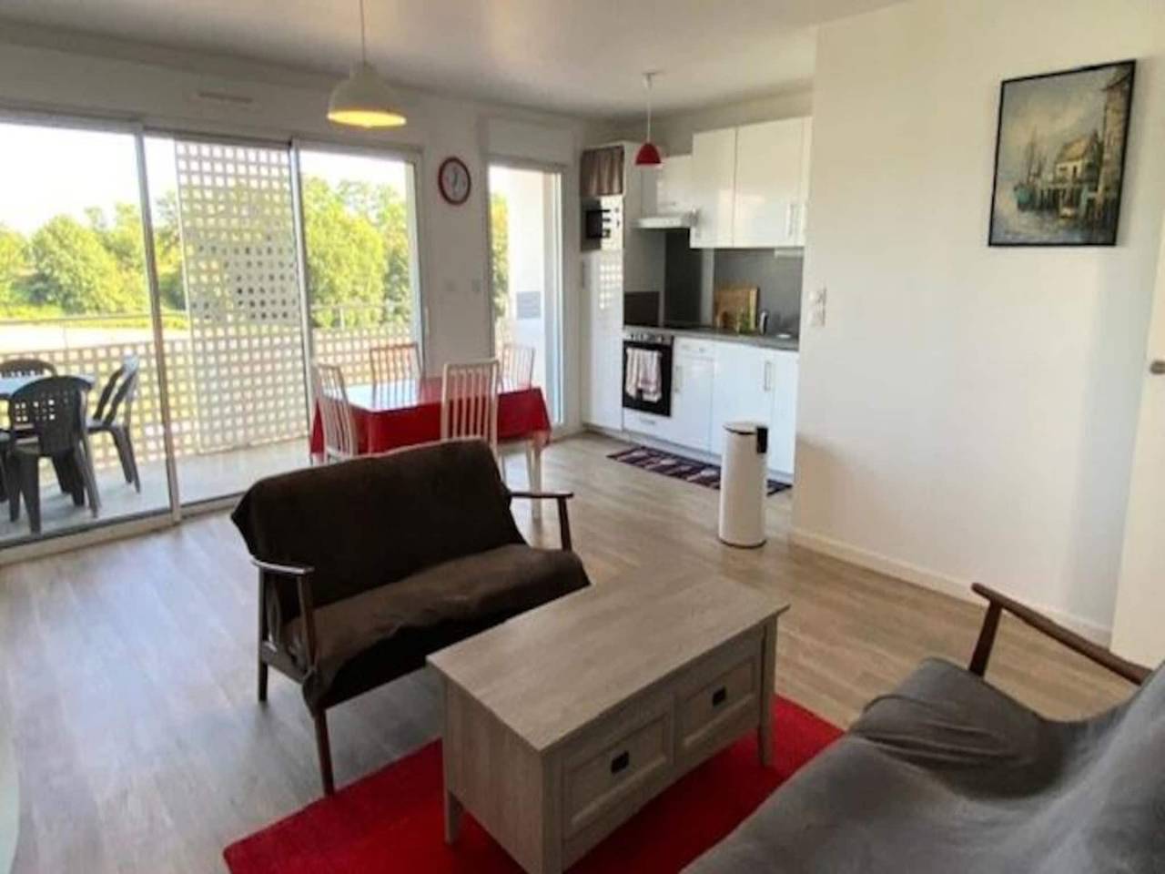 Entire apartment, Residence Les Orientales in Hennebont, Côte des Mégalithes