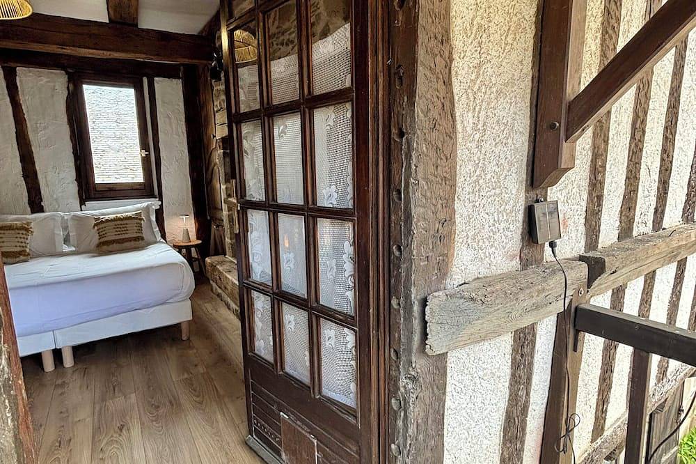 Maison d'Autrefois - Typique - 4 pers. - Dans le bourg de Donzenac in Donzenac, Région de Brive-la-Gaillarde
