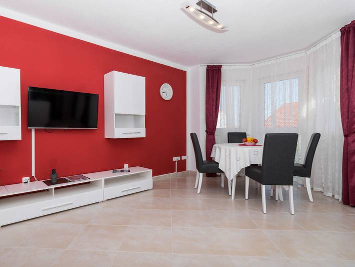 Ferienwohnung für 4 Personen, mit Garten und Terrasse auf Ciovo - 2