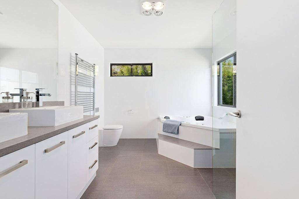 Amazing coastal retreat, ideal family holiday home (sleeps 14) in Melbourne, Mornington Peninsula