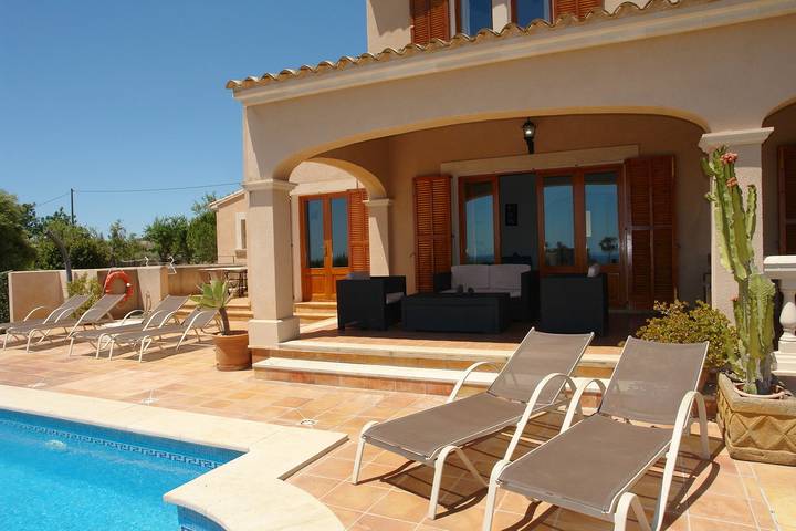 Finca für 8 Personen, mit Terrasse und Garten sowie Pool in s'Horta - 4