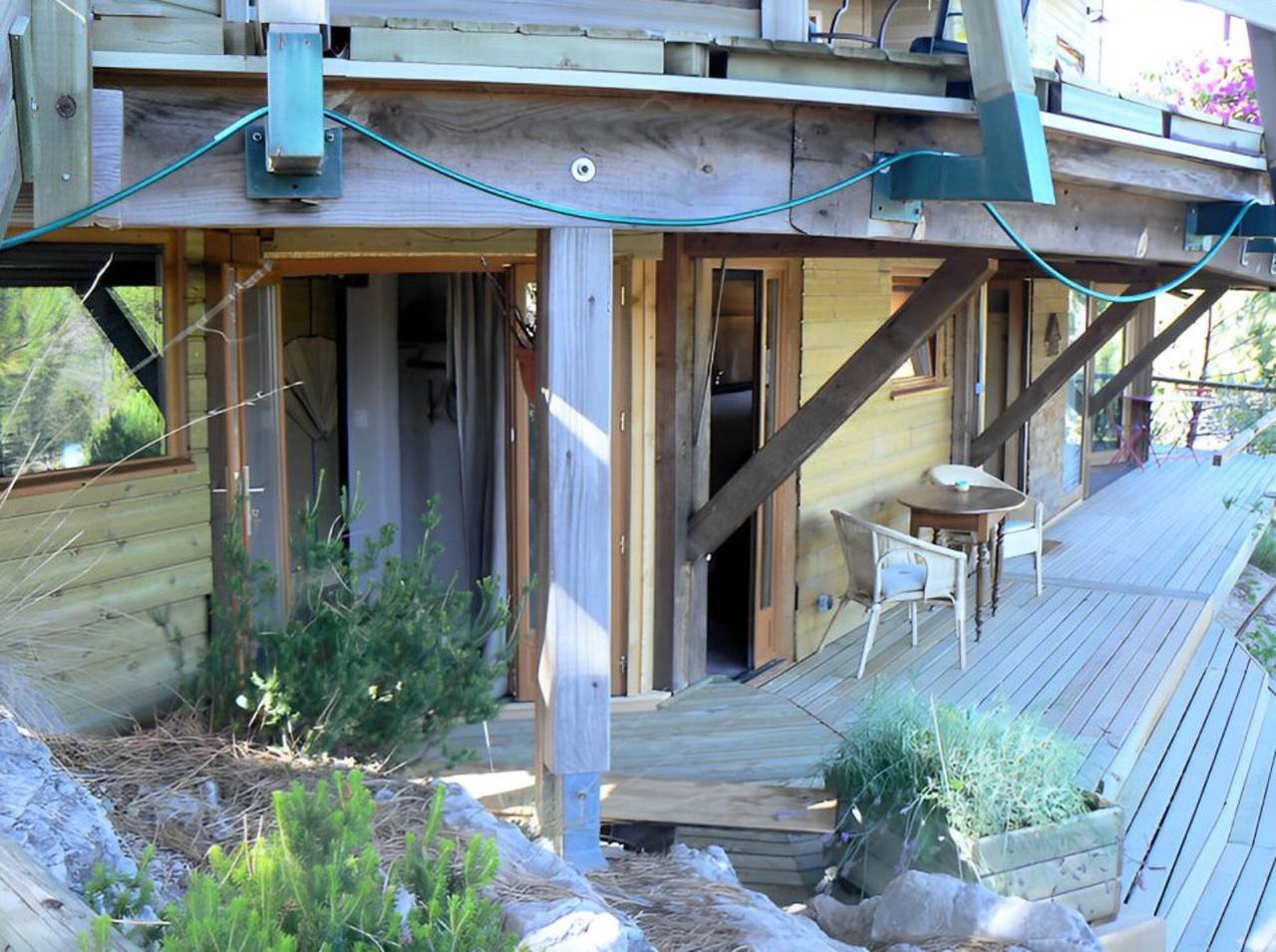 Chambre d'hôtes 'Le Sabel - Cabanon' avec vue sur la montagne et Wi-Fi in Mourèze, Région de Lodève