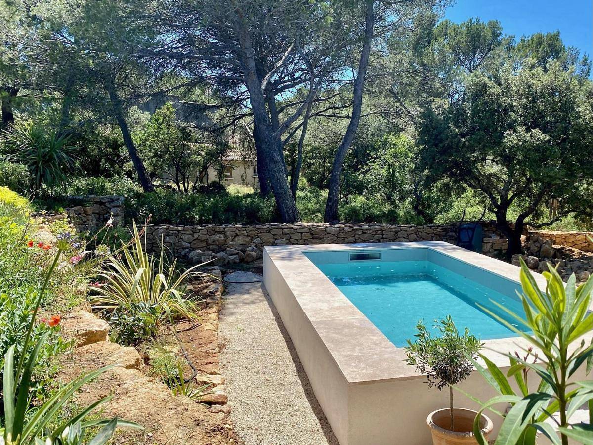 Villa Moderne avec Piscine et Jardin, Proche Alpilles - Fr-1-599-100 in Cornillon-Confoux, Côte méditerranéenne (France)