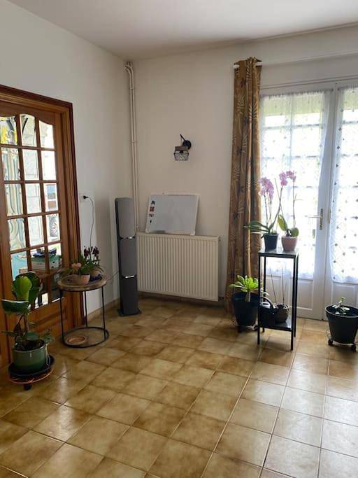 Location de vacances pour 5 personnes, avec jacuzzi, animaux acceptés à Piégut-Pluviers - 3