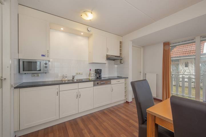 Ferienhaus für 8 Personen, mit Balkon/Terrasse und Terrasse in Bruinisse - 3