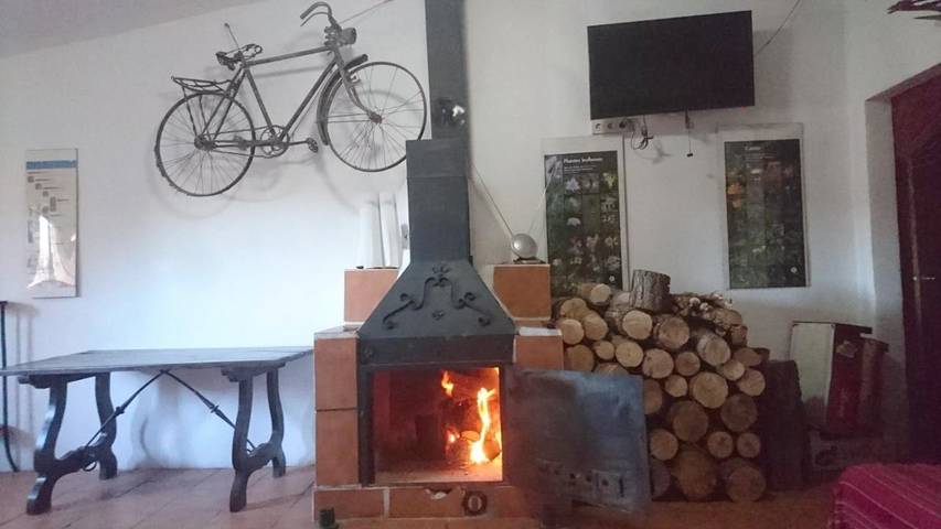 Casa rural para 5 personas, con Terraza además de Jardín y Vistas en Villanueva de Viver - 2