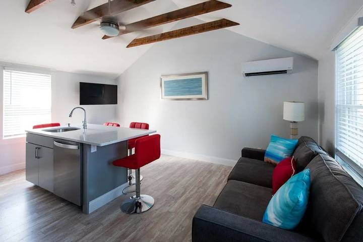 Vacation rental for 4 people, with yard in Kennebunk