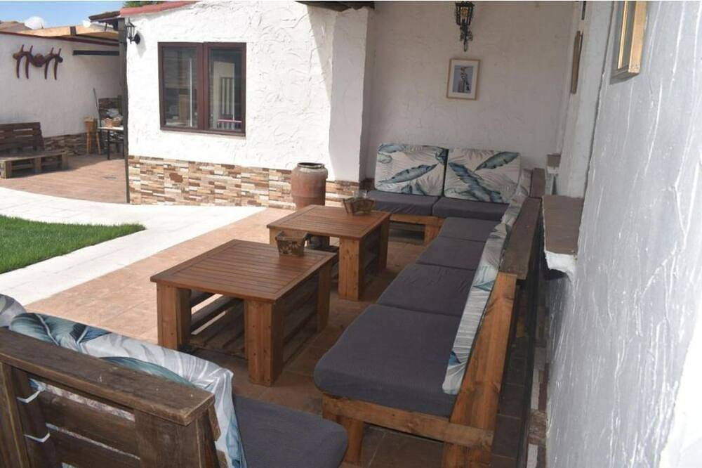 Casa rural  con piscina para bañarte todo lo el año. in Provincia de Valladolid