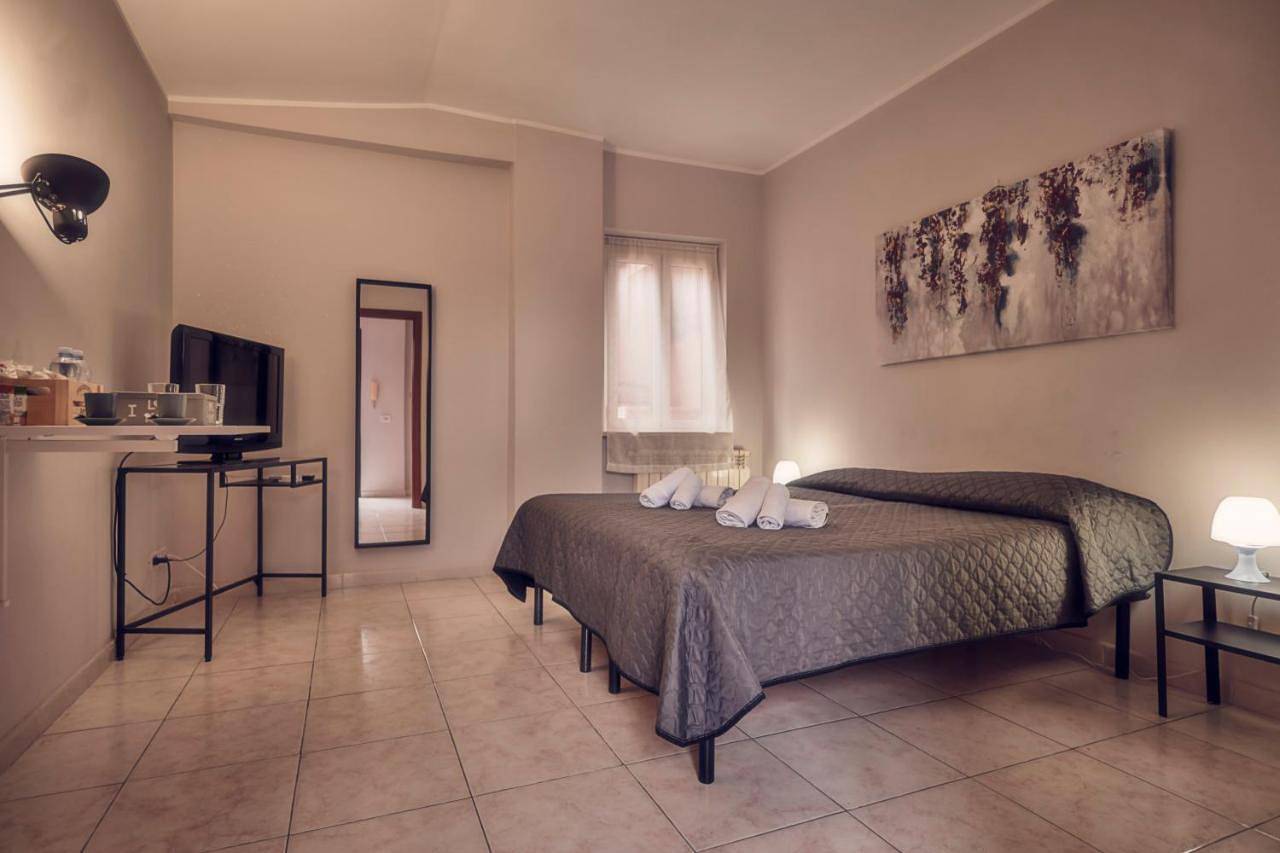 Travelershome Ciampino 170 Station Street in Casal Morena, Roma