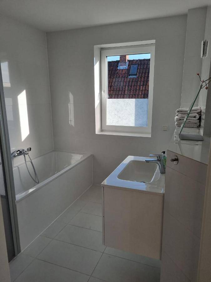 Ganze Wohnung, One-Bedroom Apartment in Hamburg Jenfeld, Hamburg