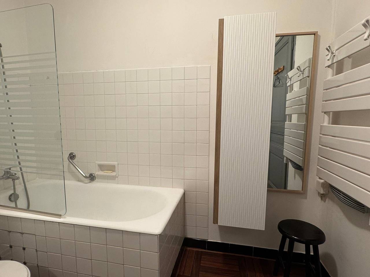 Ganzes Studio, Gemütliches Studio mit Pool und Balkon, Aix-les-Bains in Aix-les-Bains, Chambéry und Umgebung