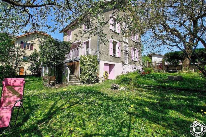 Location de vacances pour 14 personnes, avec Jardin à Corbonod