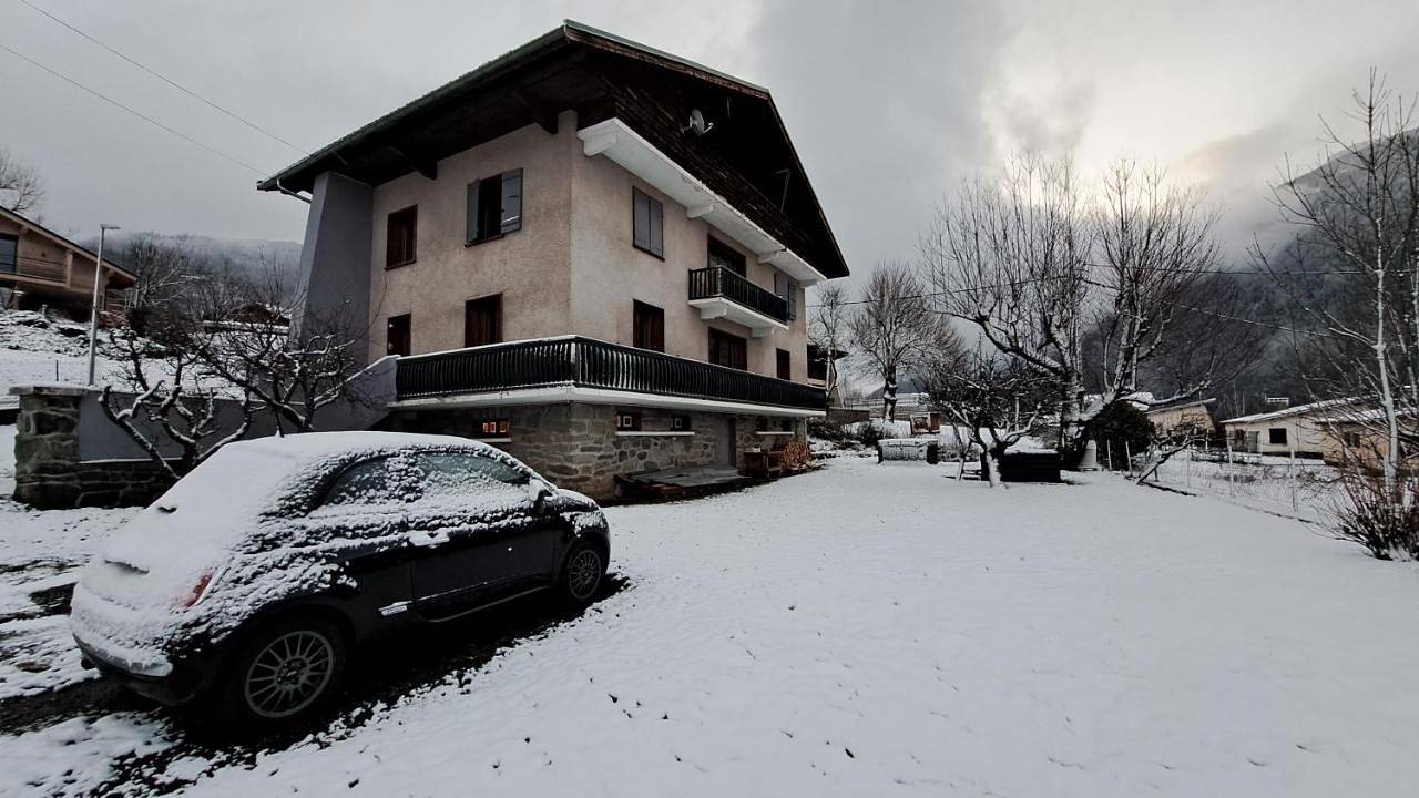 Appartement entier, Three-Bedroom Apartment in Séez, Région d'Albertville