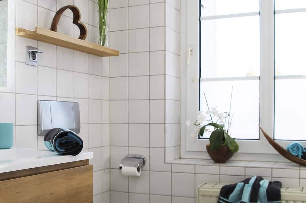 Ganze Wohnung, Helles Design-Apartment am Fuße des Hutbergs in Kamenz, Lausitz
