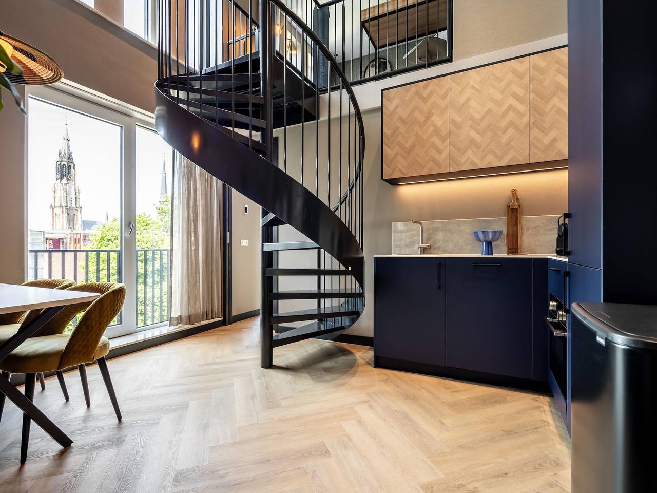 Geheel appartement, Speels en luxe appartement midden in Delft. in Delft, Stadsgewest Haaglanden