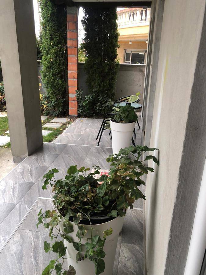 Gîte pour 4 personnes, avec Terrasse ainsi que Jardin et Vue à Novi Sad - 2