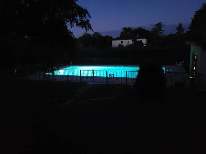 Location de vacances pour 7 personnes, avec piscine et jardin à Lisle-sur-Tarn - 4