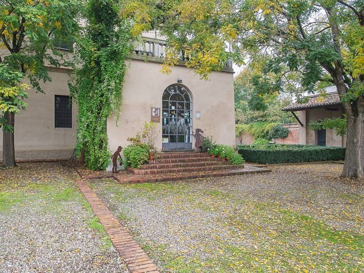 Villa in Lombardia vicino al fiume Po in Stagno Lombardo, Provincia di Cremona