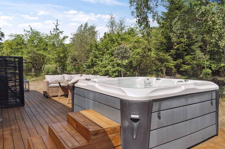 Ferienhaus für 8 Personen, mit Terrasse und Whirlpool in Marielyst - 2