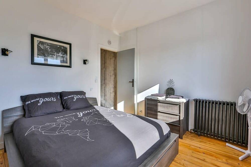 Ganze Wohnung, Le Tropi'Cognac - Center - Terrace garden - 3 Br in Cognac, Charente