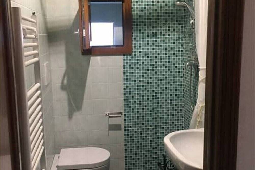 Lovely one-bedroom apartment historic center of Tuscania within walking distance of the Municipal Theater. in Tuscania, Viterbo Province