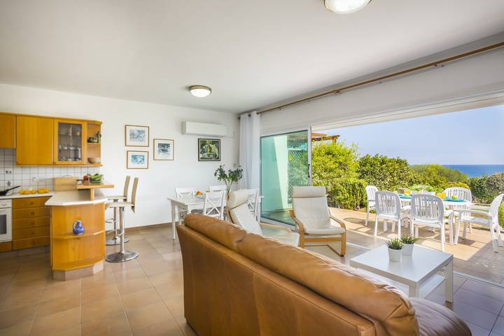 Ferienwohnung für 5 Personen, mit Balkon und Garten in Südzypern - 2