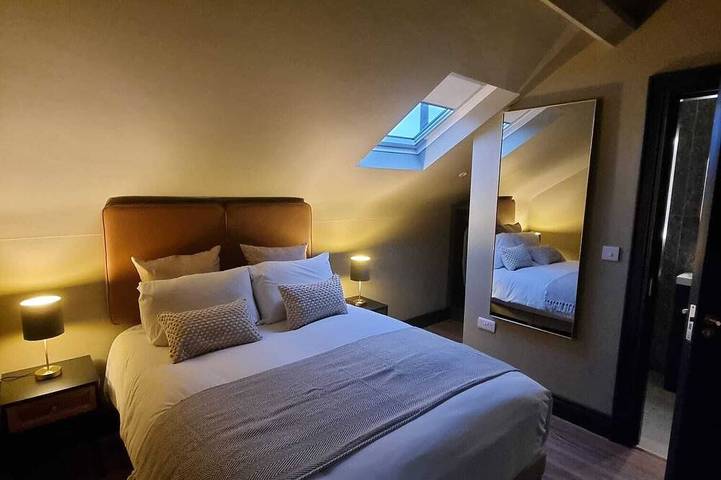 Bed and breakfast for 2 people in Belfast