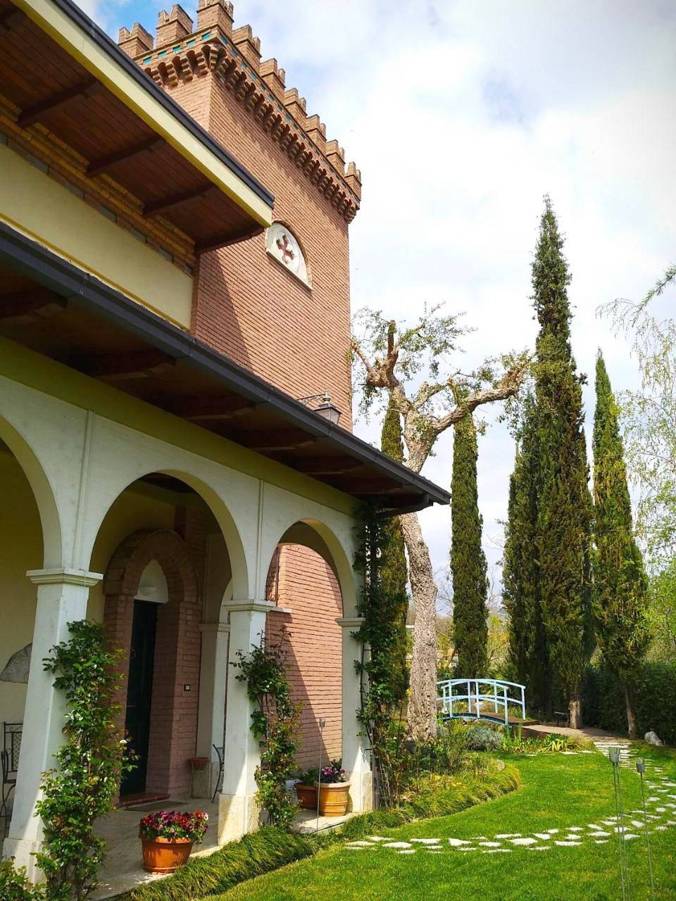 Appartamento intero, Villa Torre Zisa in Teramo, Gran Sasso