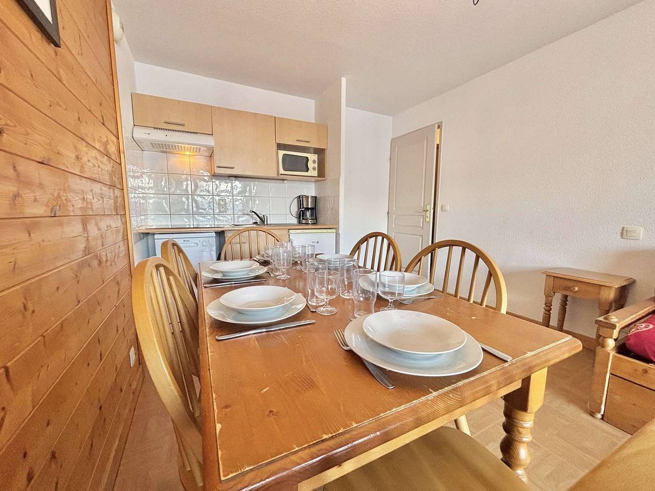 Apartamento entero, Apartamento en Flumet con piscina y parking para 6 personas in Flumet, Albertville region